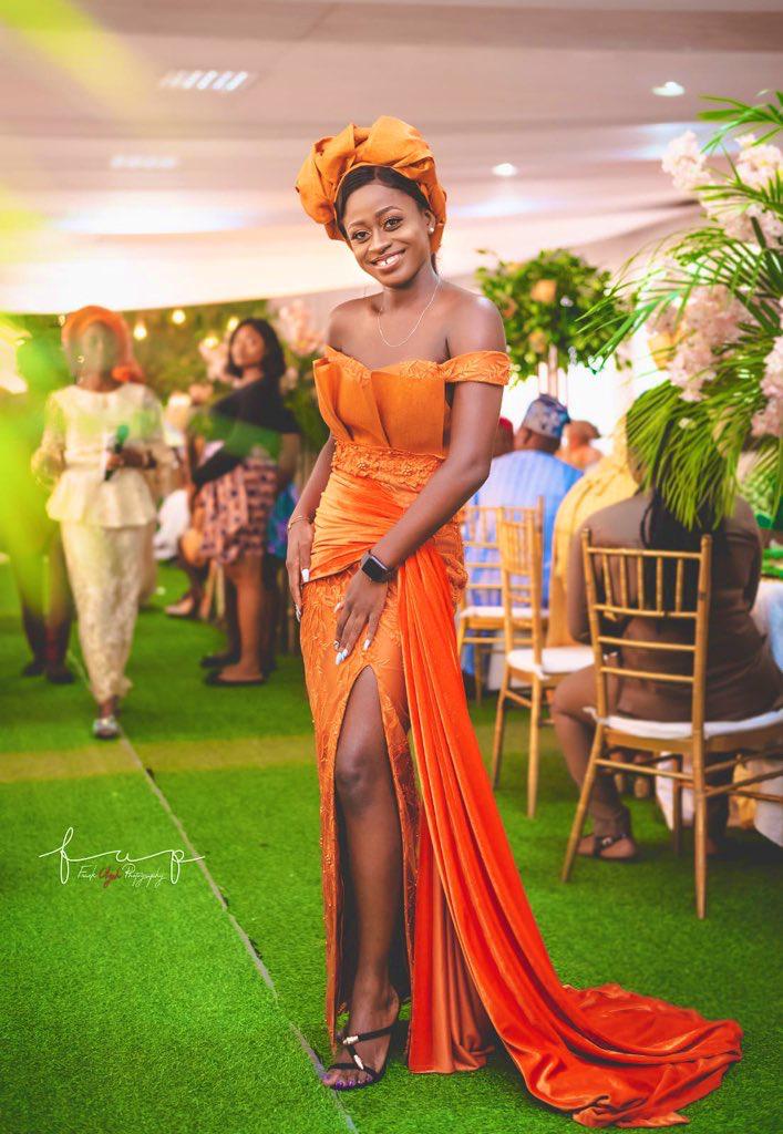 Sisi Bespoke